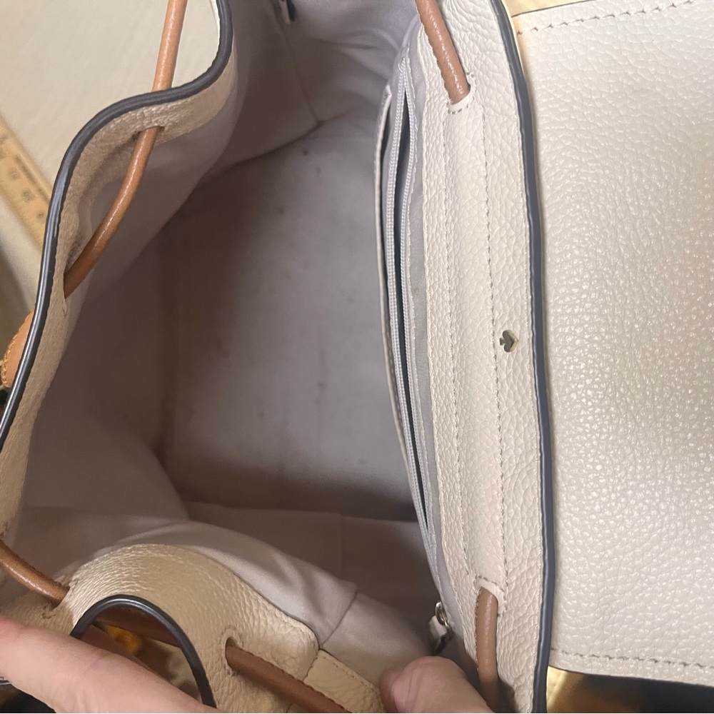 Kate Spade New York Medium Pebbled Leather Backpack Flap Cinch Gold Hardware - Picture 13 of 16